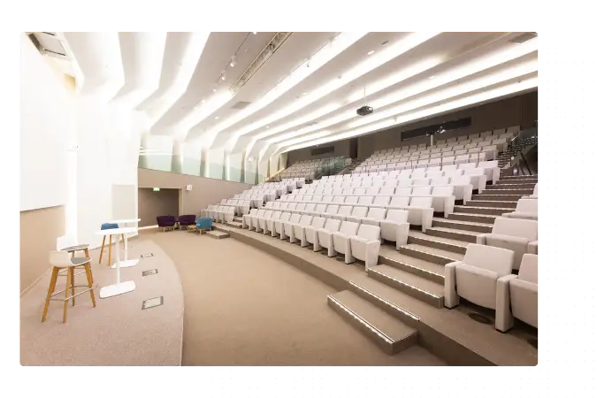 Auditorium géré par équipe Hospitality